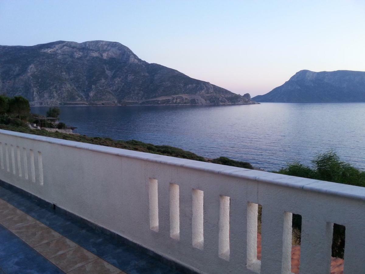 Panormitis Pizanias Houses Skalia ภายนอก รูปภาพ