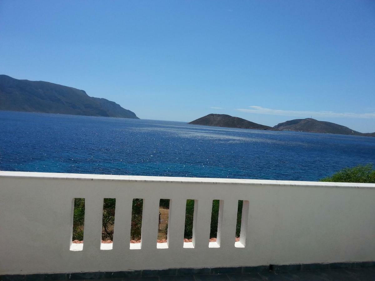 Panormitis Pizanias Houses Skalia ภายนอก รูปภาพ