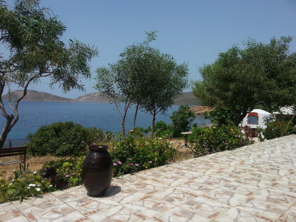 Panormitis Pizanias Houses Skalia ภายนอก รูปภาพ